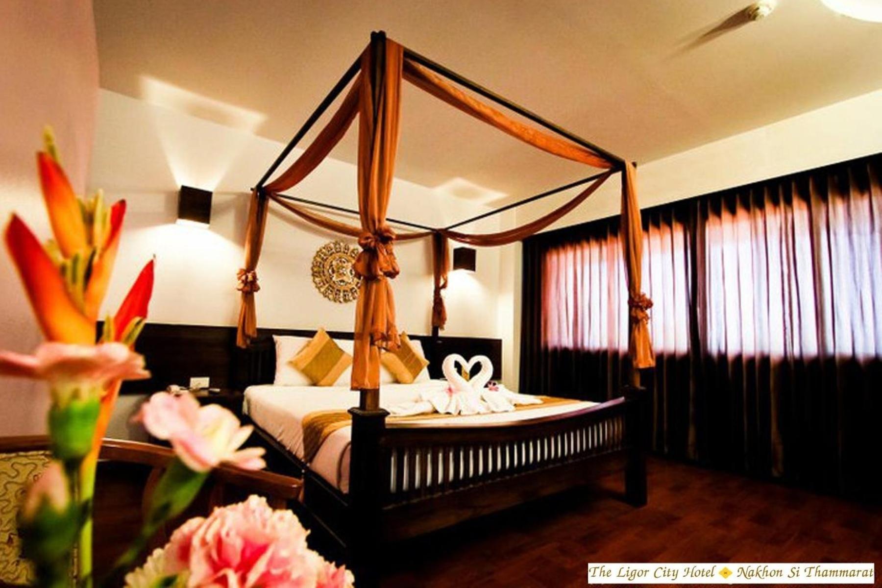 The Ligor City Hotel Nakhon Si Thammarat Exteriör bild