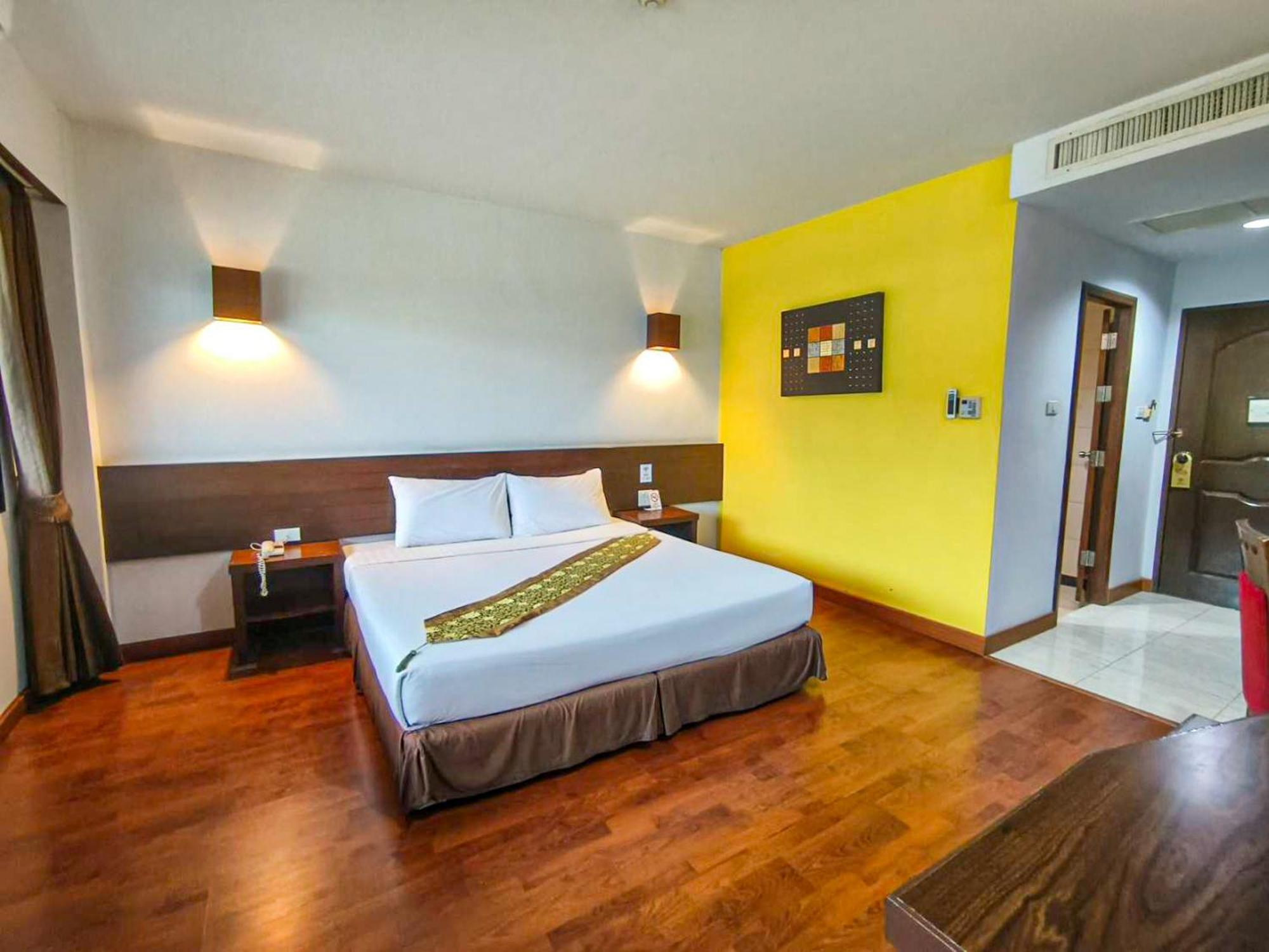 The Ligor City Hotel Nakhon Si Thammarat Exteriör bild