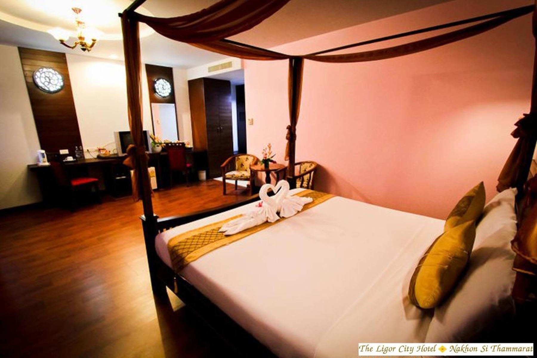 The Ligor City Hotel Nakhon Si Thammarat Exteriör bild