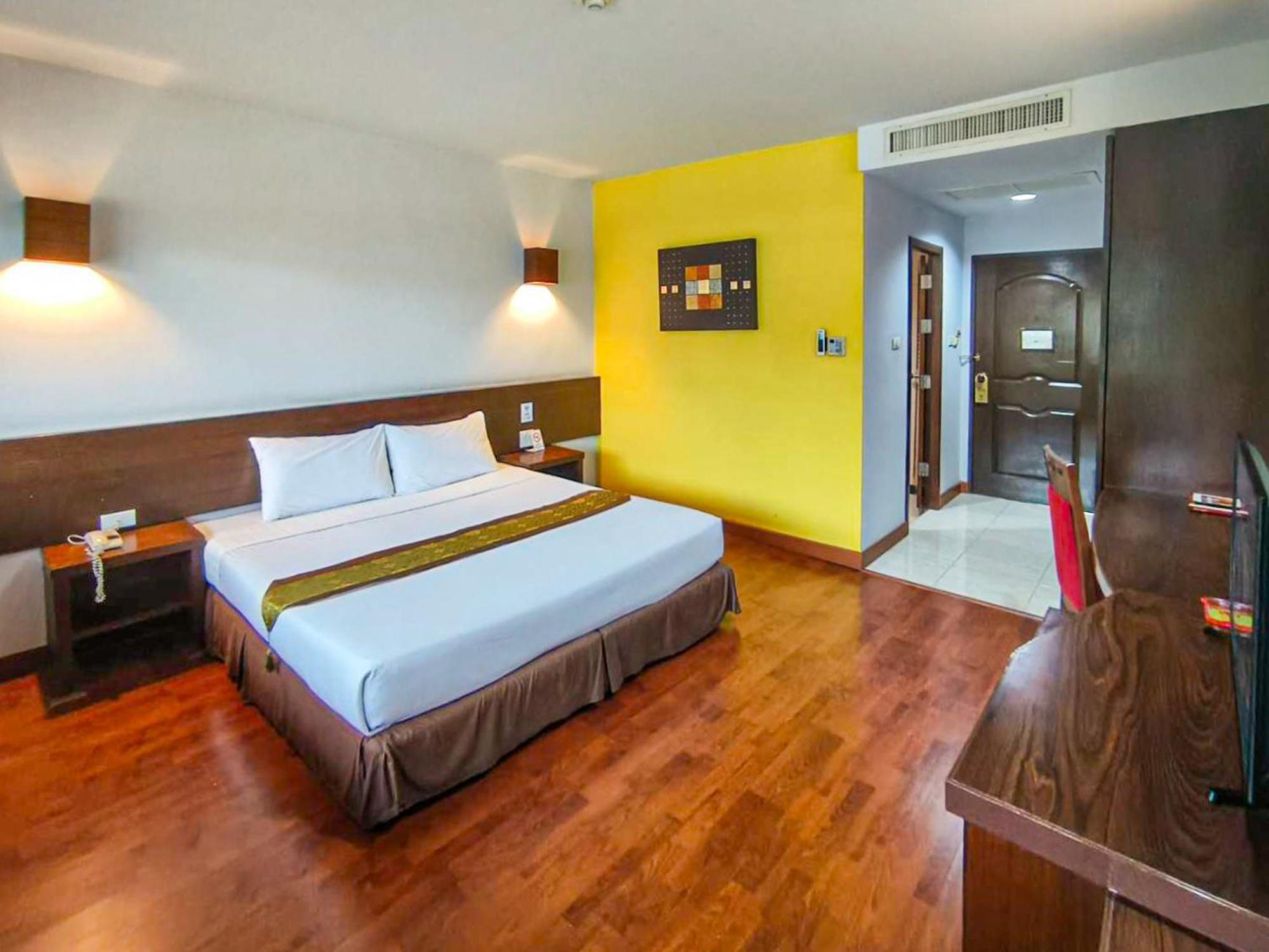 The Ligor City Hotel Nakhon Si Thammarat Exteriör bild