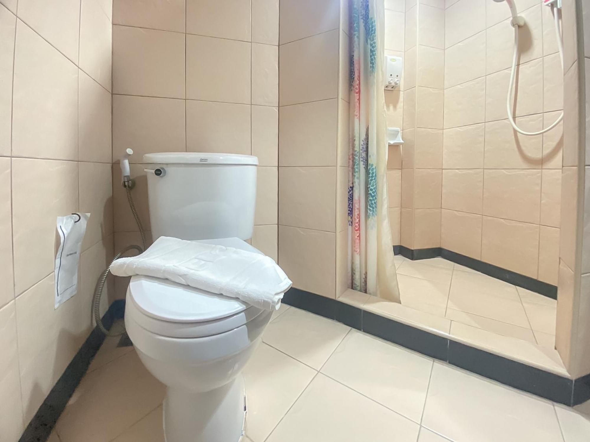 The Ligor City Hotel Nakhon Si Thammarat Exteriör bild