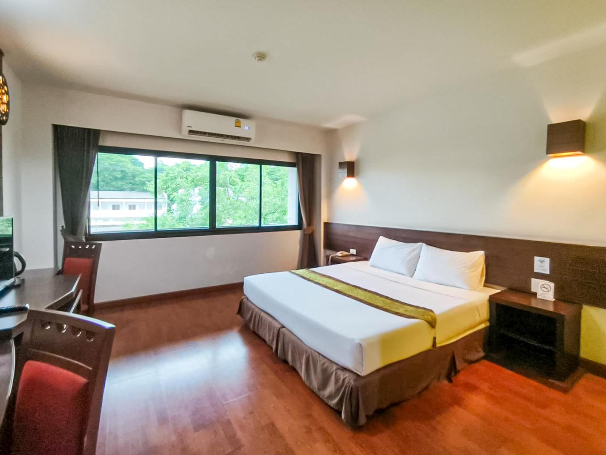 The Ligor City Hotel Nakhon Si Thammarat Exteriör bild